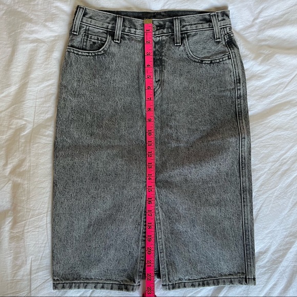 Levi‘s Denim Pencil Skirt - Picture 4 of 10